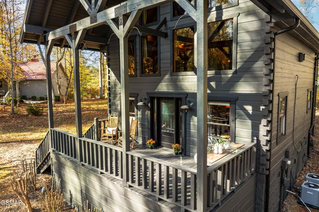 3870 Saddle Brook Way, Sevierville, TN 37862