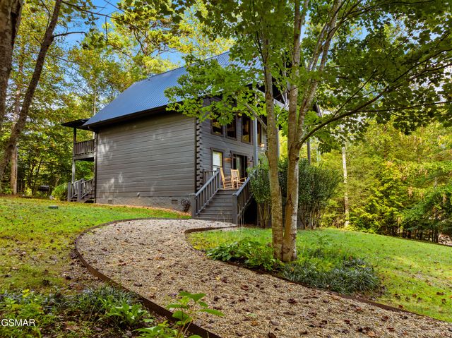 3870 Saddle Brook Way, Sevierville, TN 37862