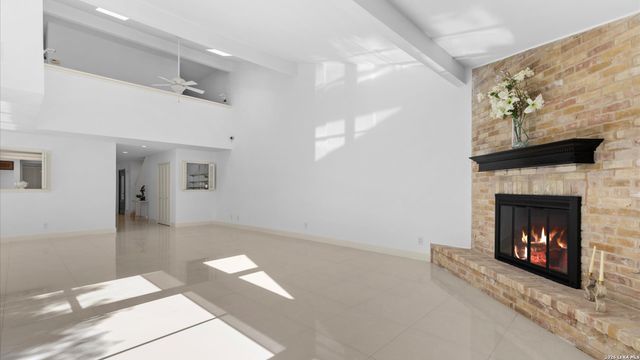 11702 Pepper Tree, San Antonio, TX 78230