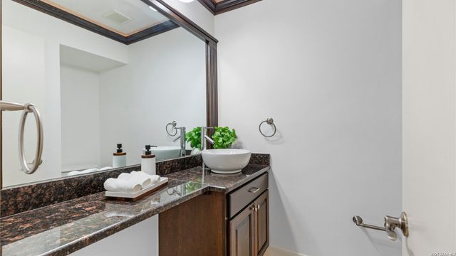 11702 Pepper Tree, San Antonio, TX 78230