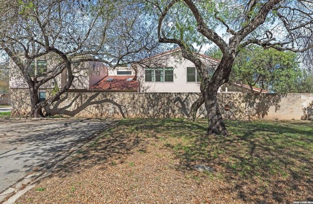 11702 Pepper Tree, San Antonio, TX 78230