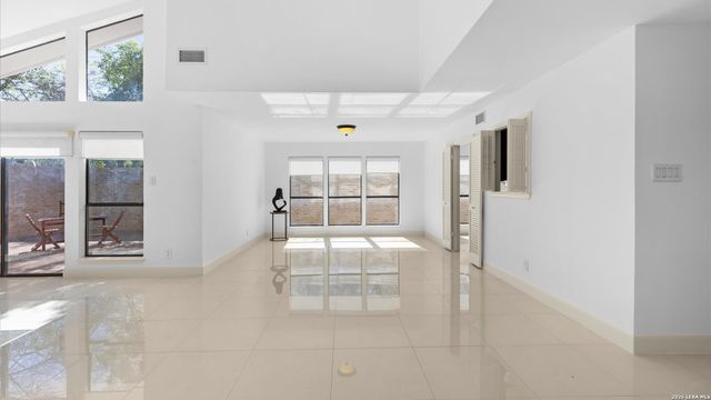 11702 Pepper Tree, San Antonio, TX 78230