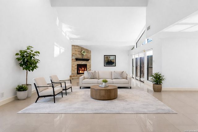 11702 Pepper Tree, San Antonio, TX 78230