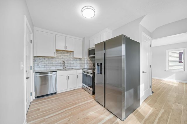 1222 Manchester Avenue, Columbus, OH 43211