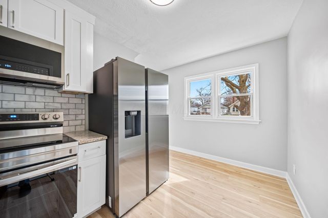 1222 Manchester Avenue, Columbus, OH 43211