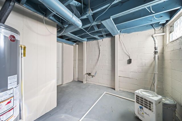 1222 Manchester Avenue, Columbus, OH 43211