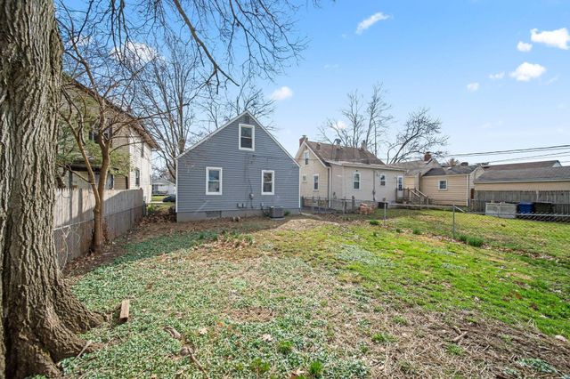 1222 Manchester Avenue, Columbus, OH 43211