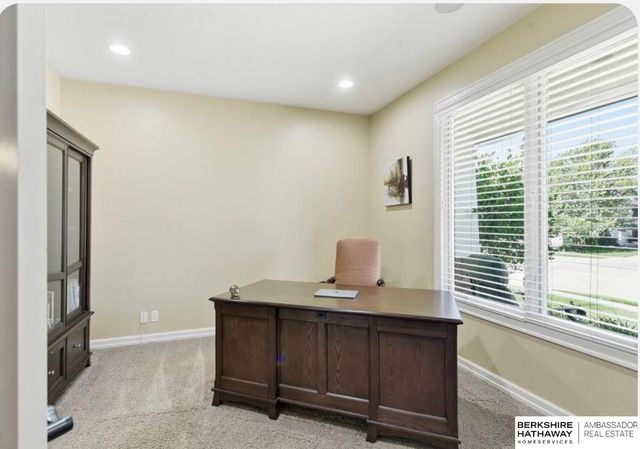 1521 S 195th Circle, Omaha, NE 68130
