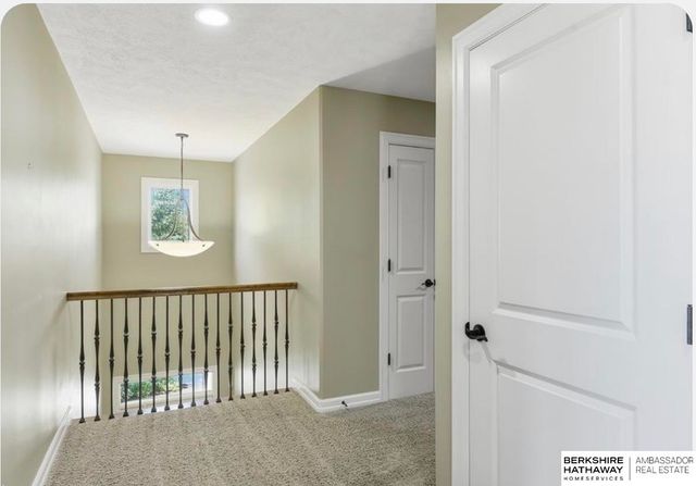 1521 S 195th Circle, Omaha, NE 68130