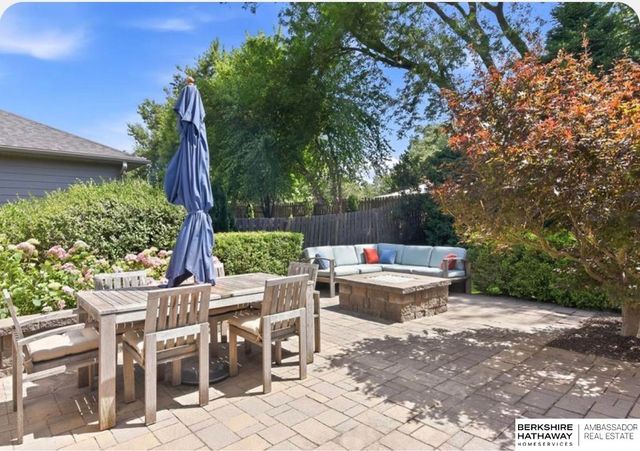 1521 S 195th Circle, Omaha, NE 68130