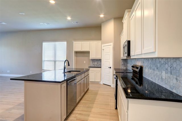 202 Pennington Road, Josephine, TX 75173