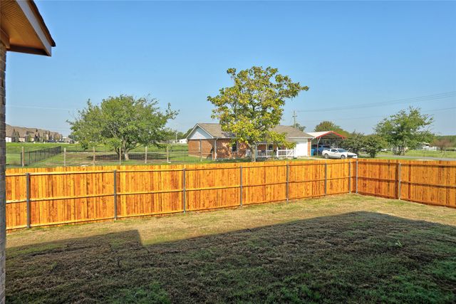 202 Pennington Road, Josephine, TX 75173