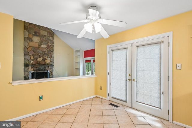 10814 CHERRY BLOSSOM CT, Hyattsville, MD 20783