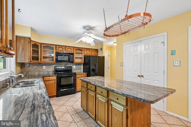 10814 CHERRY BLOSSOM CT, Hyattsville, MD 20783