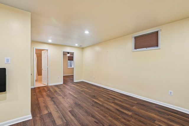 10814 CHERRY BLOSSOM CT, Hyattsville, MD 20783