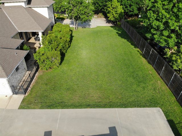 3414 Shadow Brook Court, Denton, TX 76210
