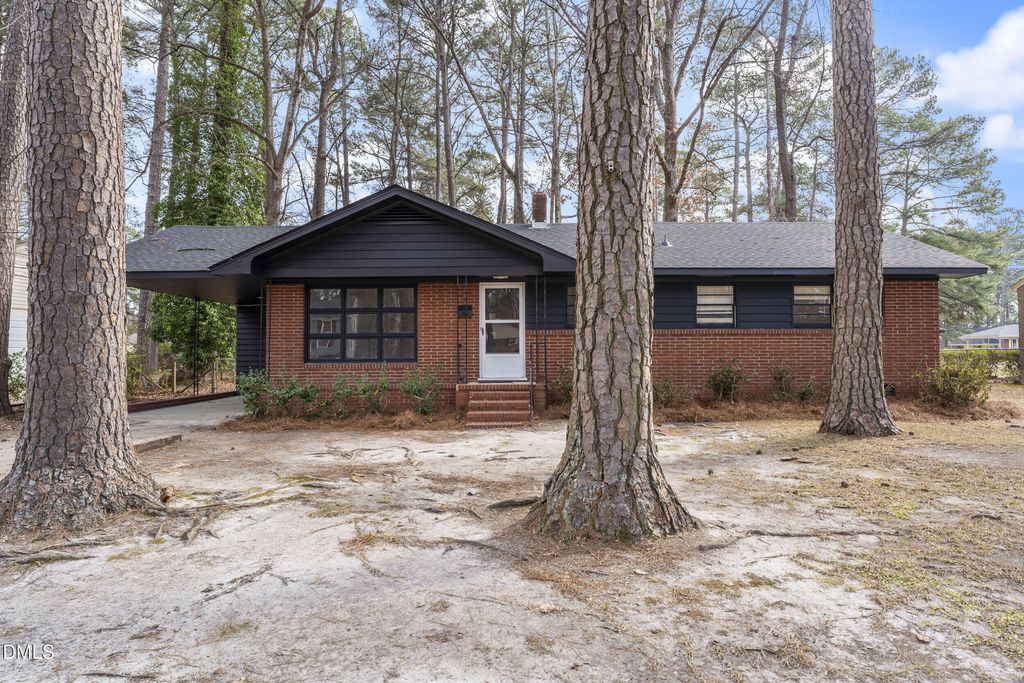 829 Burton Street, Rocky Mount, NC 27803