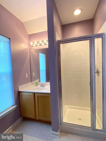 1 FAWN CT, Delanco, NJ 08075