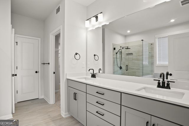 764 Clifftop Crossing SW, Powder Springs, GA 30127