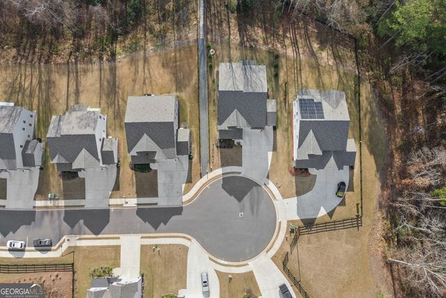 764 Clifftop Crossing SW, Powder Springs, GA 30127