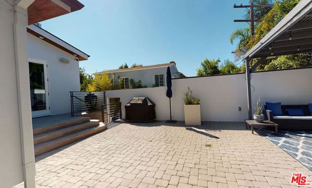 10331 La Grange Avenue, Los Angeles, CA 90025