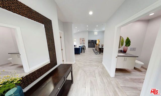 10331 La Grange Avenue, Los Angeles, CA 90025