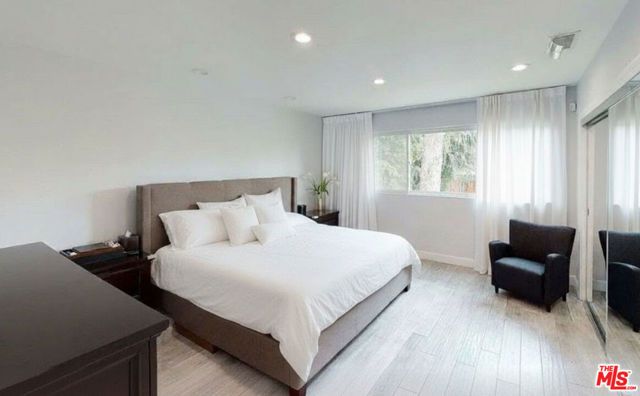 10331 La Grange Avenue, Los Angeles, CA 90025