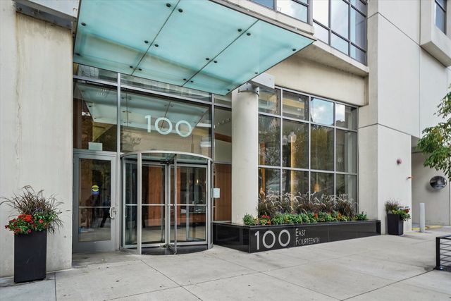 100 E 14th Street 1403, Chicago, IL 60605
