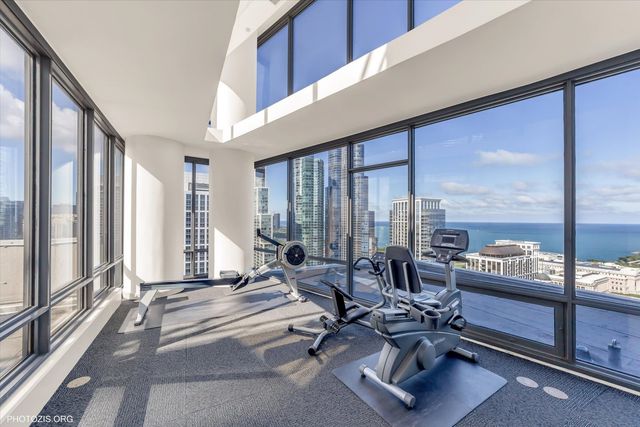 100 E 14th Street 1403, Chicago, IL 60605