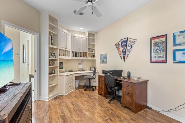 7106 LA RONDA COURT, Sarasota, FL 34238