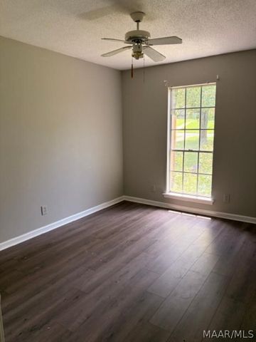 5723 Red Barn Road, Montgomery, AL 36116