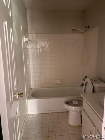 5723 Red Barn Road, Montgomery, AL 36116