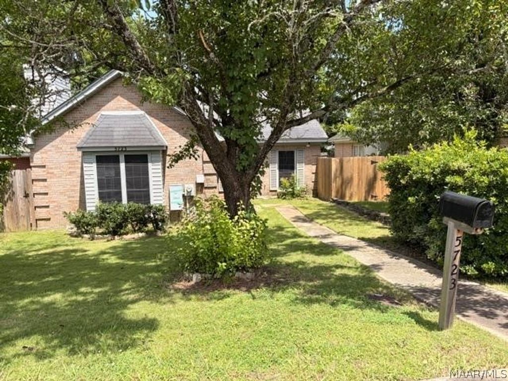 5723 Red Barn Road, Montgomery, AL 36116