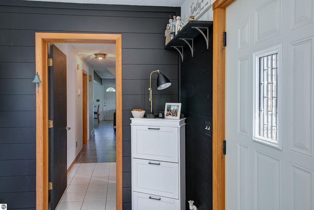 8224 S Schomberg Road, Cedar, MI 49621