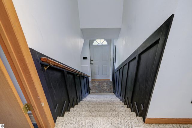 8224 S Schomberg Road, Cedar, MI 49621