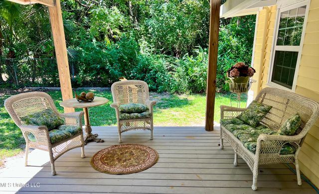 436 State Street, Bay Saint Louis, MS 39520