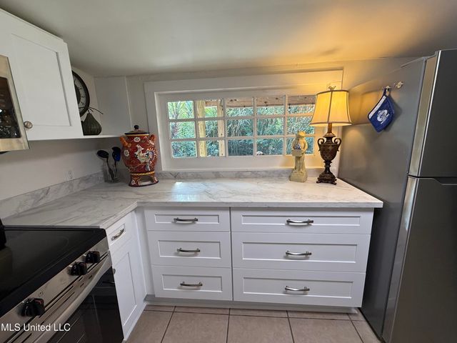 436 State Street, Bay Saint Louis, MS 39520