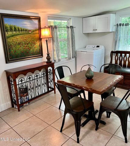 436 State Street, Bay Saint Louis, MS 39520