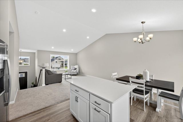 1471 Otter Way, New Richmond, WI 54017