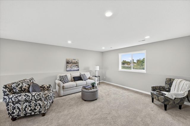 1471 Otter Way, New Richmond, WI 54017