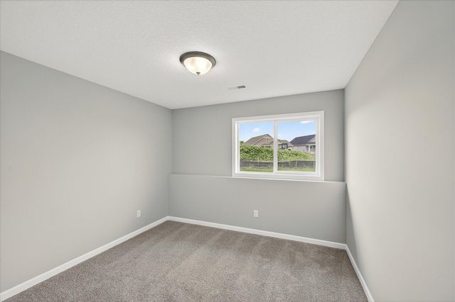 1471 Otter Way, New Richmond, WI 54017