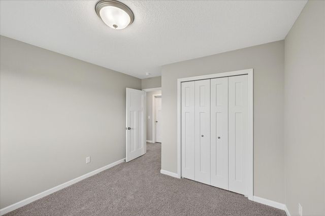 1471 Otter Way, New Richmond, WI 54017