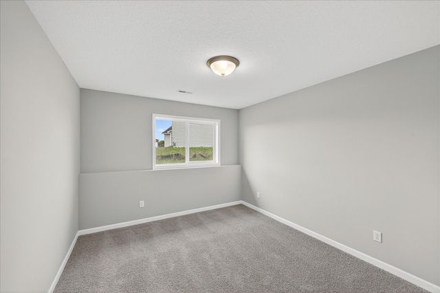 1471 Otter Way, New Richmond, WI 54017