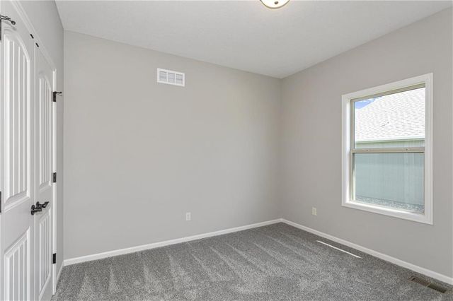 3315 NW 93rd Street, Kansas City, MO 64154