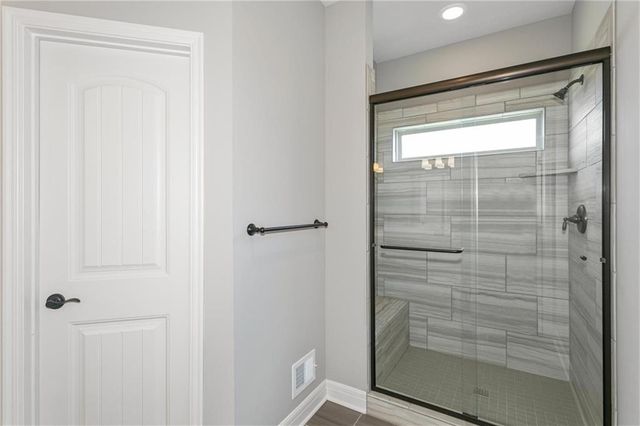 3315 NW 93rd Street, Kansas City, MO 64154
