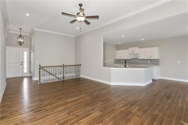 3315 NW 93rd Street, Kansas City, MO 64154