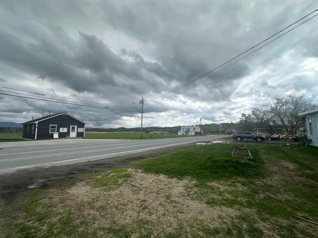32 South Main Street, Whiting, VT 05778