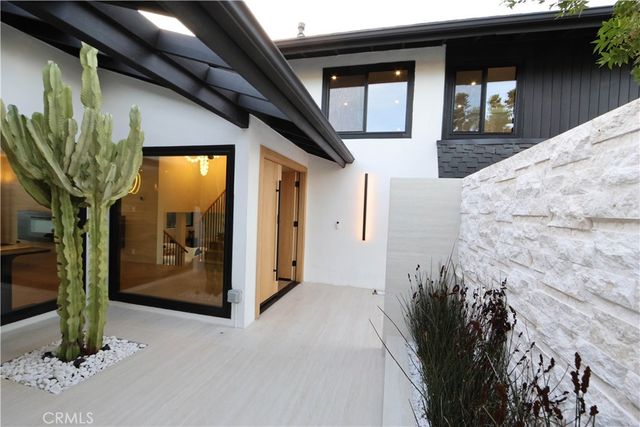 26582 Espalter, Mission Viejo, CA 92691