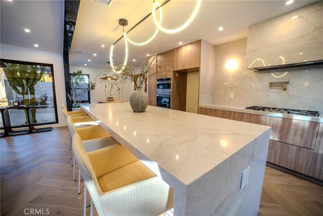 26582 Espalter, Mission Viejo, CA 92691