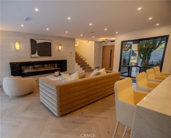 26582 Espalter, Mission Viejo, CA 92691